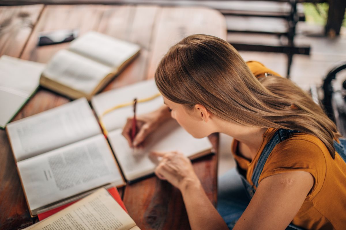 Intensivos PAU · Academia Educana, Sevilla Este